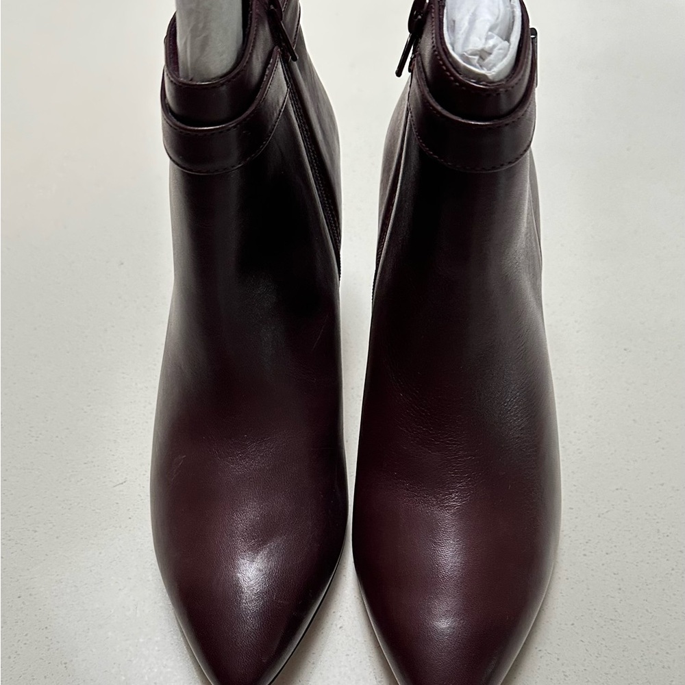 Clarks Elegant Brown Purple Ankle Boots